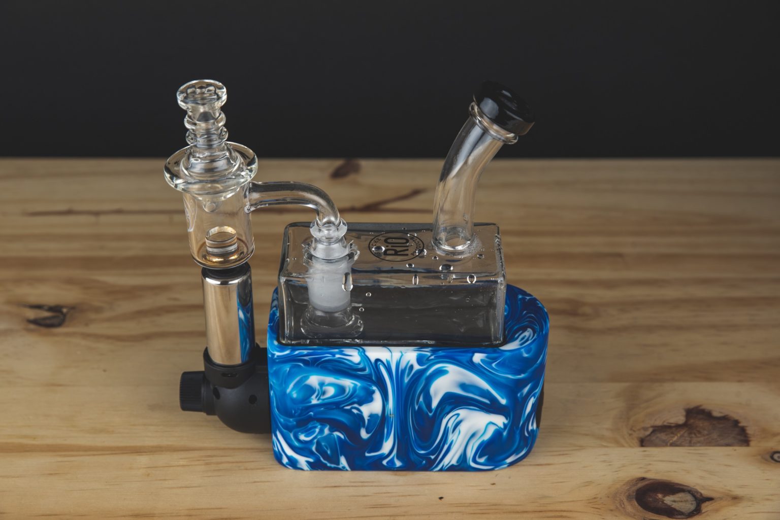 Stache Products Rig in One Review - Vaporizer Wizard