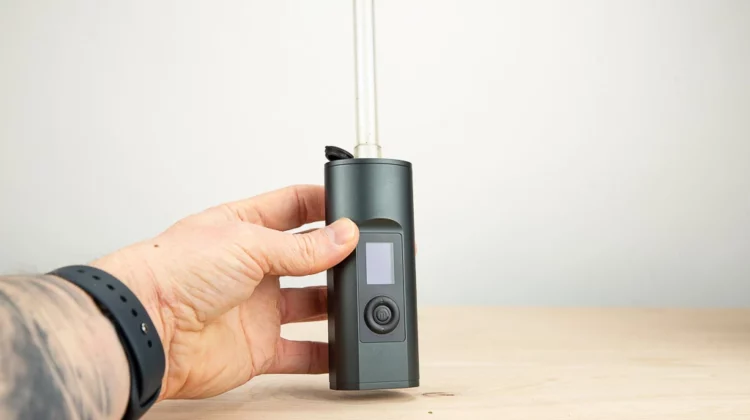 Arizer Solo 2 Max Vaporizer - Size in Hand